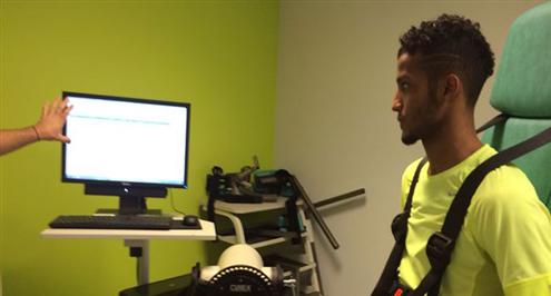 هزازي: سألعب مباراة السوبر ولو بـ «قدم واحدة» 